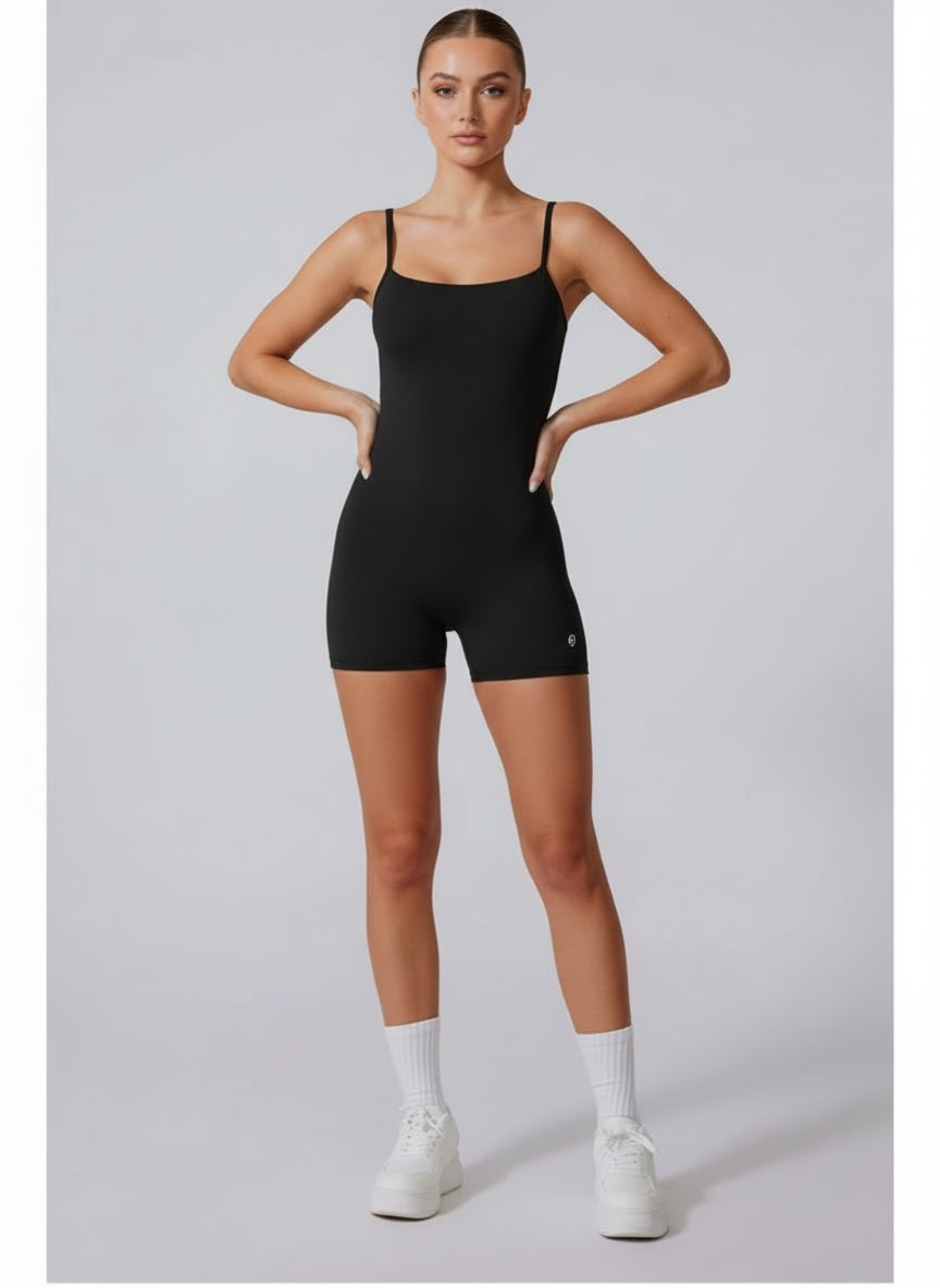 Kadın Sırtı Açık Spor Tulum – Kısa Tayt Form Fitness & Pilates Romper
