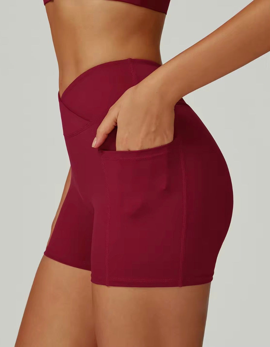 NoonFit Sculpt Pocket Şort | Yüksek Çapraz Belli Toparlayıcı Spor Şort Kırmızı