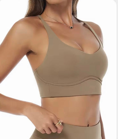 Çapraz Askılı Spor Sütyen ve Toparlayıcı Tayt Set Bej