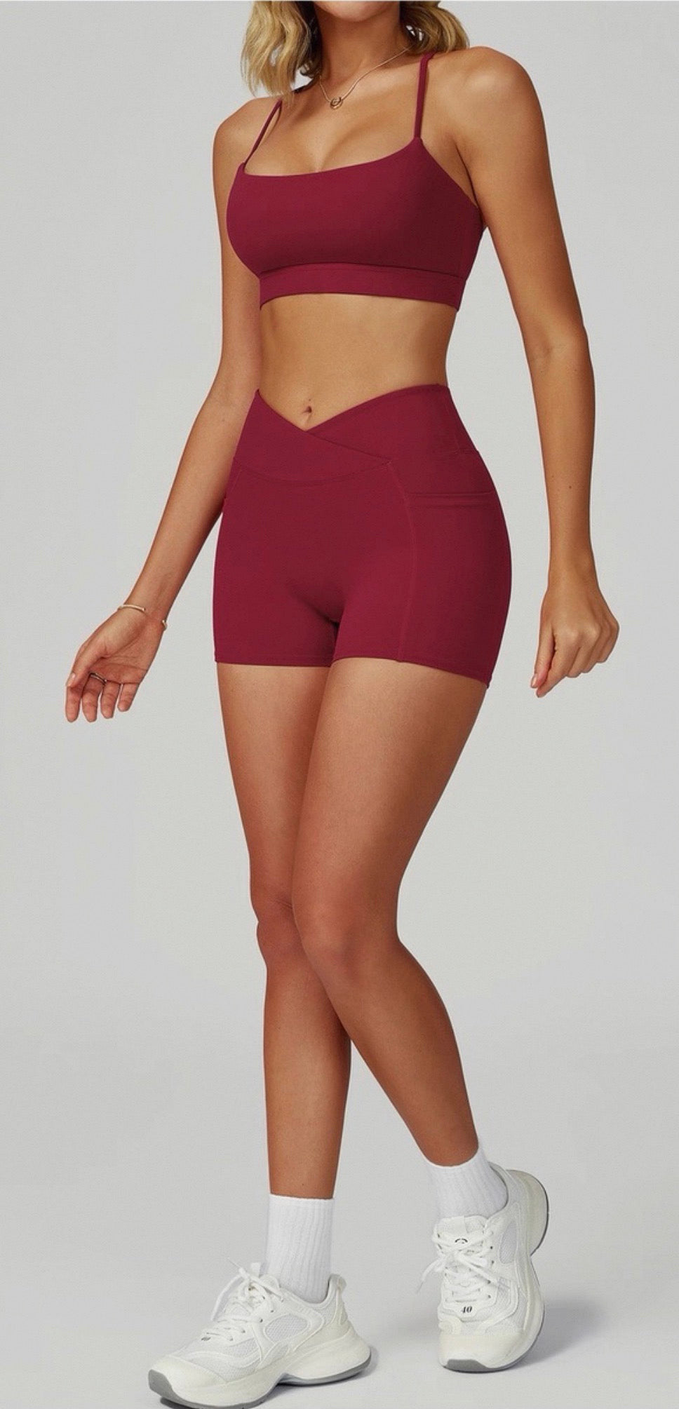 NoonFit Sculpt Pocket Şort | Yüksek Çapraz Belli Toparlayıcı Spor Şort Kırmızı