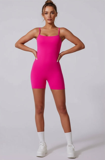 Kadın Sırtı Açık Spor Tulum – Kısa Tayt Form Fitness & Pilates Romper